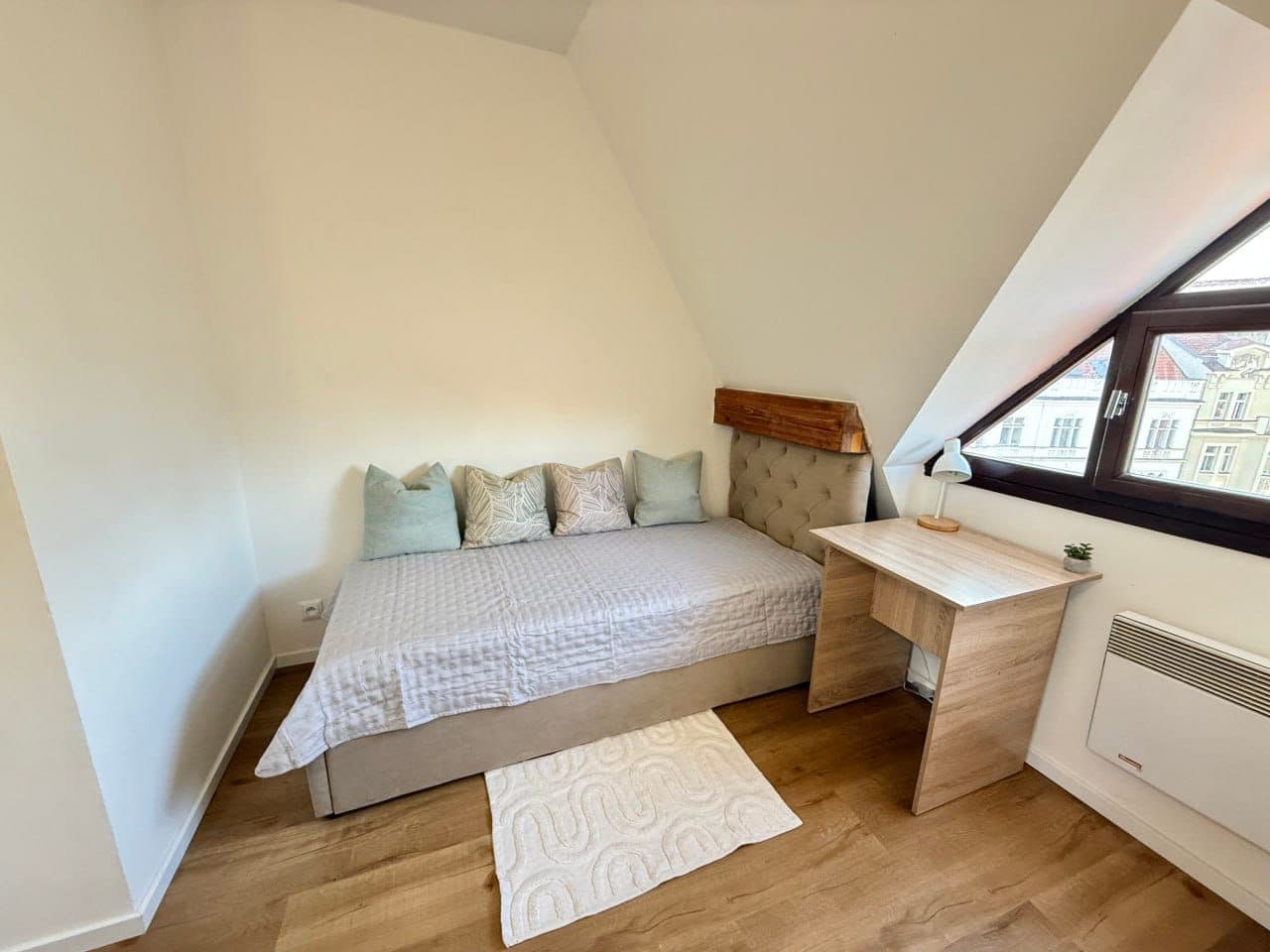 WhatsApp Image 2026-02-25 at 18.49.58 (6).jpeg